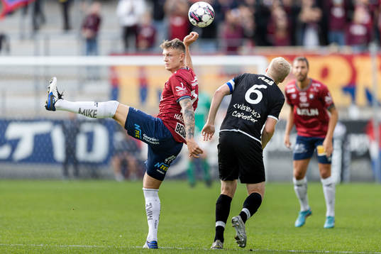 Örgrytes Marcus Haglind Sangre och Västerås SKs Simon