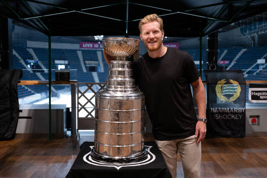 Gabriel Landeskog of Colorado Avalanche with the Stanley