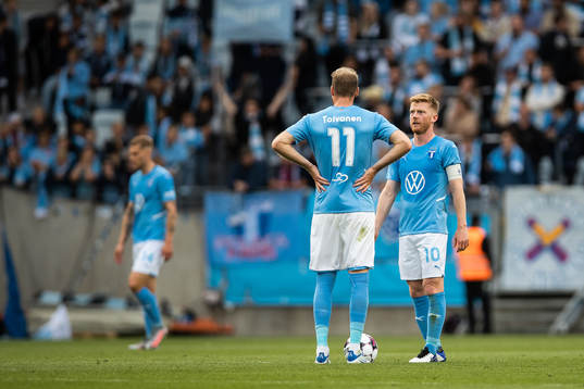 Anders Christiansen of Malmö FF looks dejected