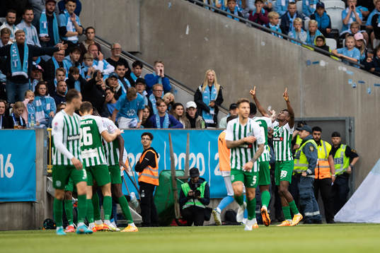 Kehinde Mathias Oyewusi of Zalgiris Vilnius celebrates