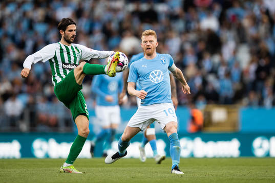 Oliver Buff of Zalgiris Vilnius and Anders Christiansen of