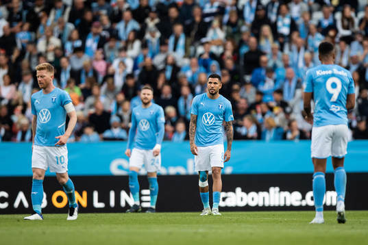 Sergio Pena of Malmö FF looks dejected