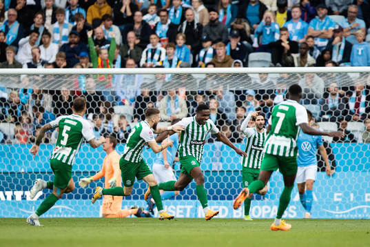 Renan Oliveira of Zalgiris Vilnius celebrates