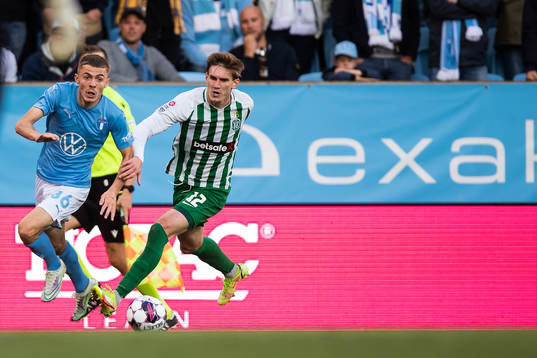 Patriot Sejdiu of Malmö FF and Petar Mamic of Zalgiris