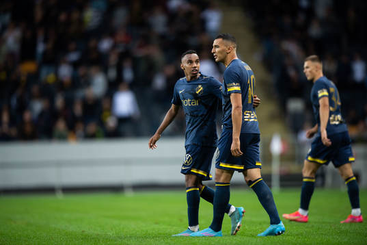 Bilal Hussein of AIK and Nabil Bahoui of AIK