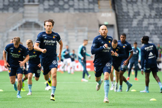 Hjalmar Ekdal and Magnus Eriksson of Djurgården