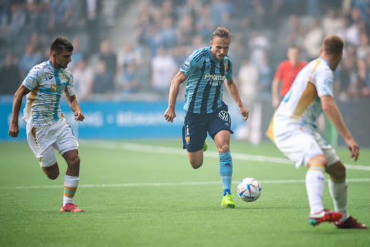 Lindon Selahi of Rijeka and Pierre Bengtsson of Djurgården