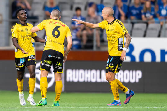 Michael Baidoo and André Ibsen Rømer  of Elfsborg