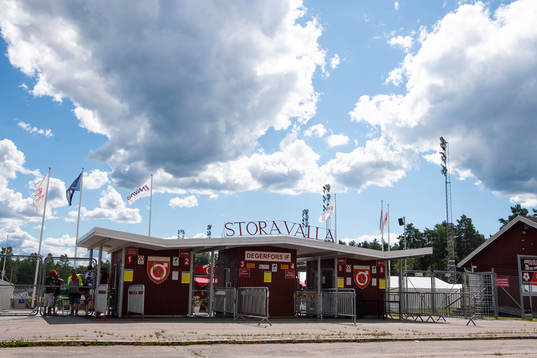 Exteriör vy över Stora Valla