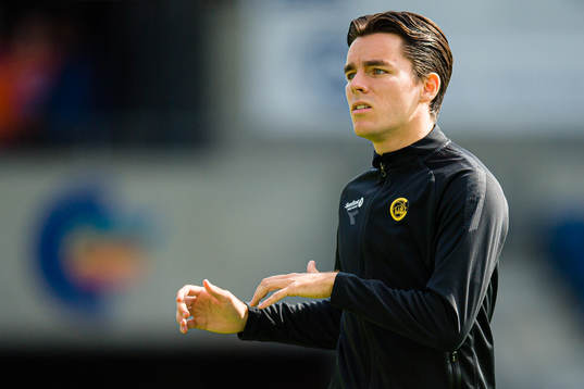 Hugo Vegard Vetlesen of Bodø/Glimt warms up