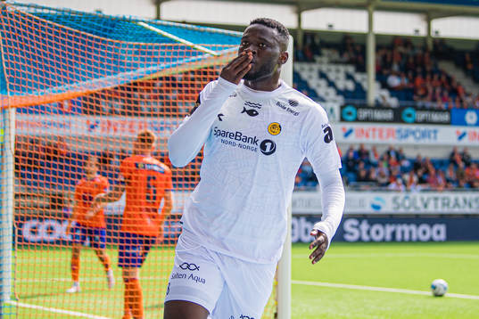 Victor Okoh Boniface of Bodø/Glimt celebrates