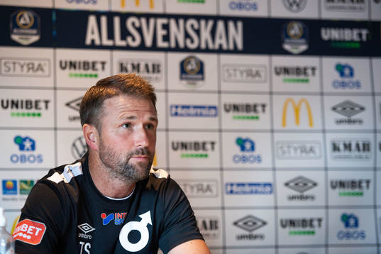 Degerfors tränare Tobias Solberg