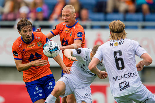 Alexander Juel Andersen and Kristoffer Ramos Barmen of