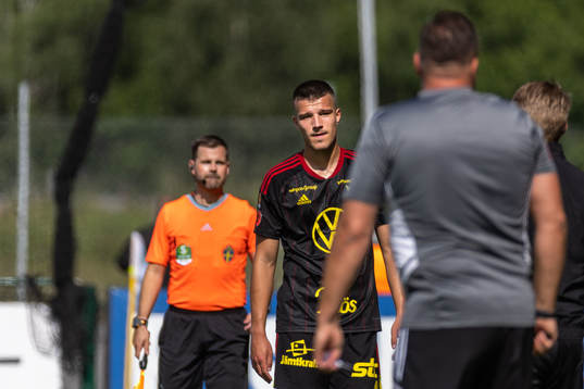 Östersunds Kristian Novak
