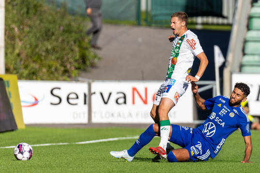 Varbergs Oliver Alfonsi och Sundsvalls Paya Pichkah