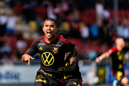 Östersunds Erick Brendon Pinheiro da Silva jublar