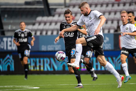 Brages André Reinholdsson och Örebros Axel Oskar