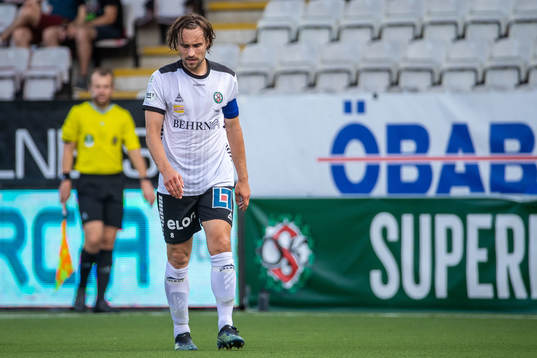 Örebros Kevin Walker deppar
