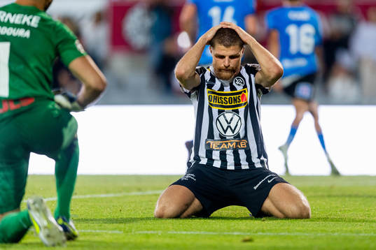 Landskronas Erik Hedenquist deppar
