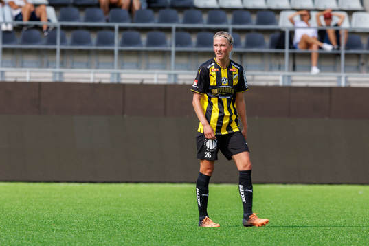 Häckens Julia Karlernäs