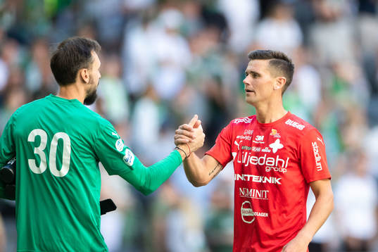 Värnamos målvakt Pilip Vaitsiakhovich och Marcus