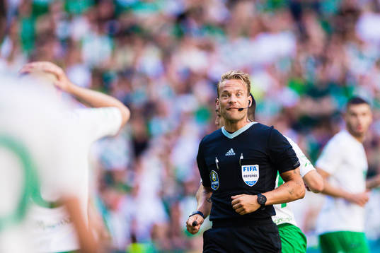 Domare Kristoffer Karlsson