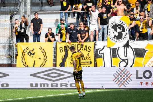 Elfsborgs Jacob Ondrejka jublar