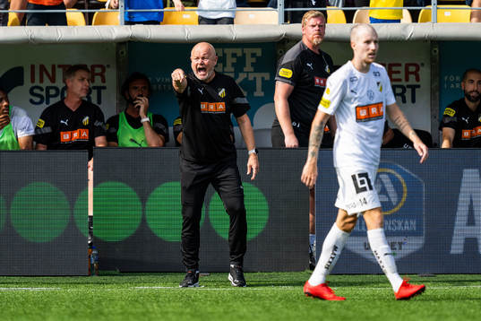 Häckens tränare Per-Mathias Høgmo reagerar
