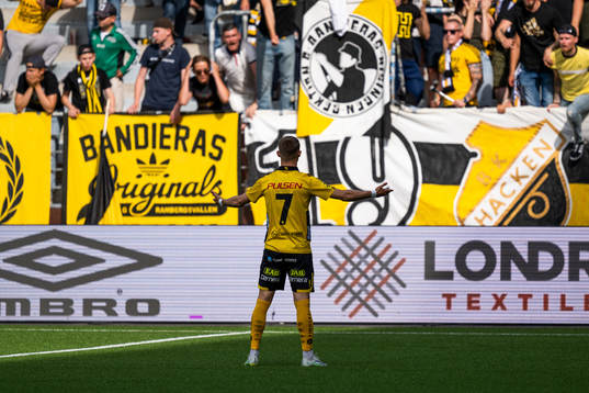 Elfsborgs Jacob Ondrejka jublar