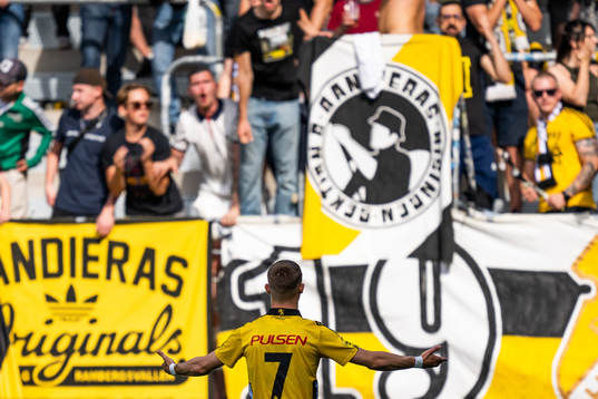 Elfsborgs Jacob Ondrejka jublar