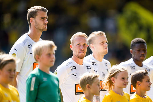 Häckens Mikkel Rygaard Jensen vid line up