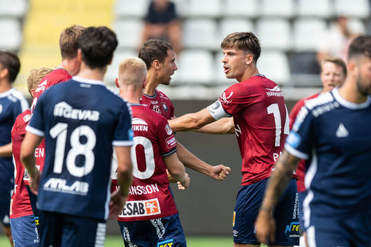 Örgrytes Jonathan Azulay och Daniel Paulson jublar