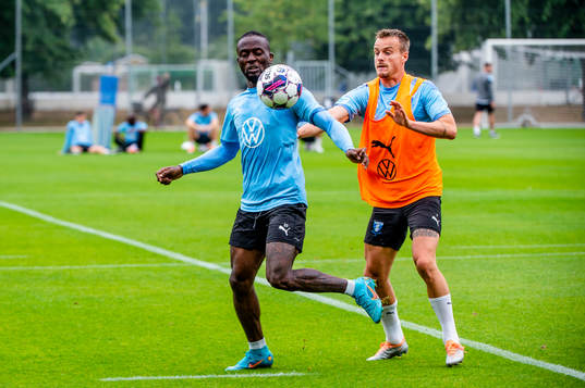 Mohamed Buya Turay och Eric Larsson