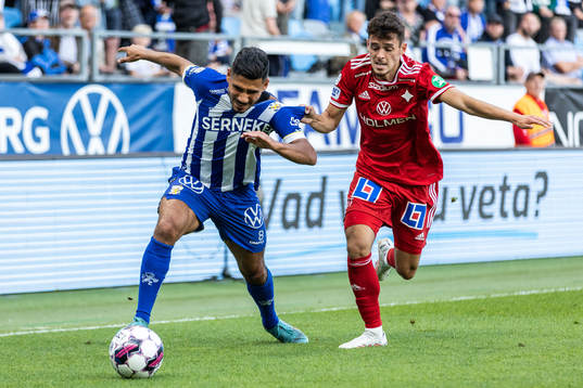 IFK Göteborgs Hosam Aiesh och IFK Norrköpings Laorent