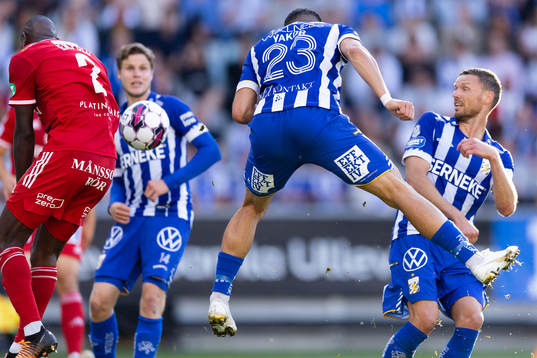 IFK Göteborgs Kevin Yakob nickar in 1-0