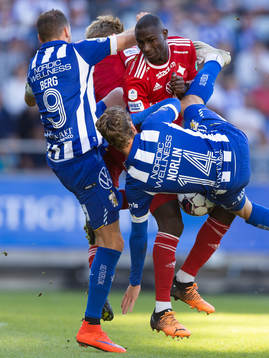 IFK Göteborgs Marcus Berg och Gustaf Norlin mot IFK