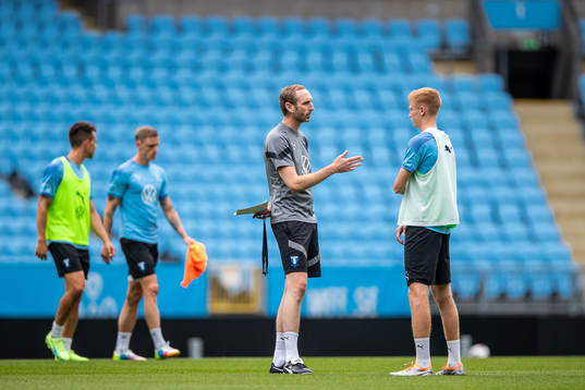 Andreas Georgson, head coach and sport director and Hugo