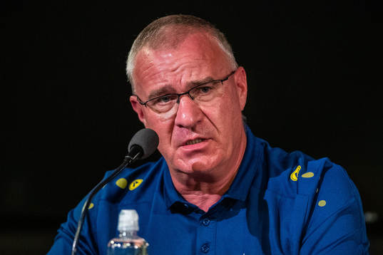 during a Press conference with Diddeleng