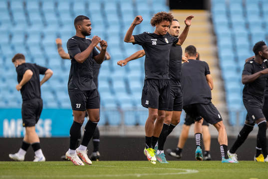 during a training session with Diddeleng