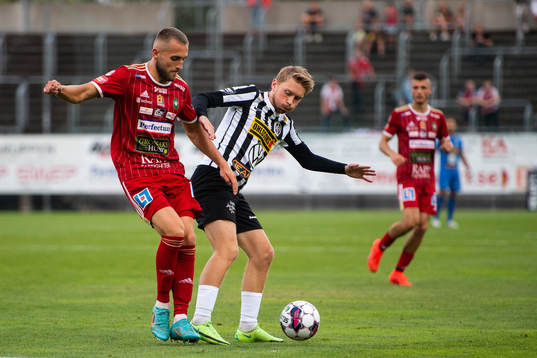 Skövdes Jack Cooper Love och Landskronas Adam Egnell