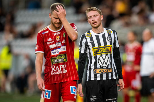 Landskronas Adam Egnell deppar