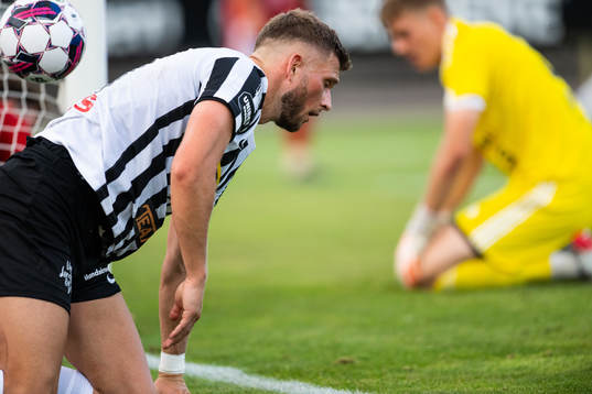 Landskronas Erik Pärsson deppar