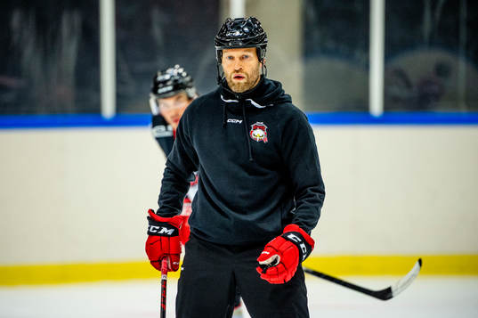 Assisterande tränare Mathias Tjärnqvist