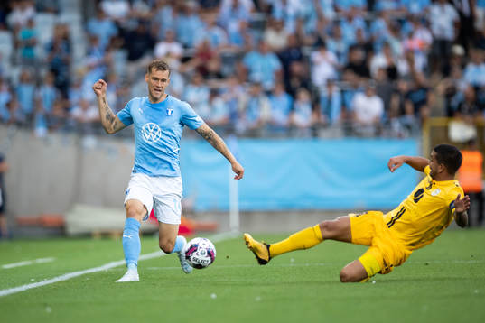 Felix Beijmo of Malmö FF and Mehdi Kirch of Diddeleng