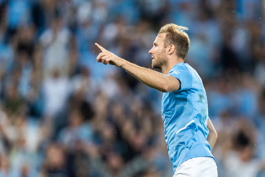 Ola Toivonen of Malmö FF celebrates