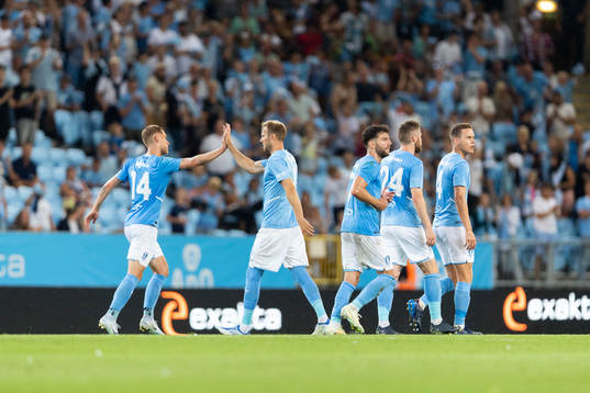 Felix Beijmo and Ola Toivonen celebrate