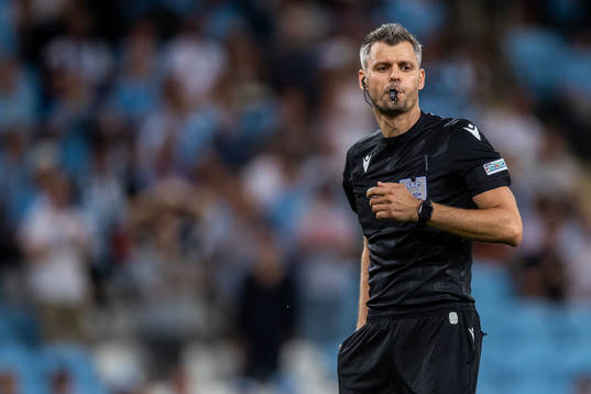 Referee Enea Jorgji