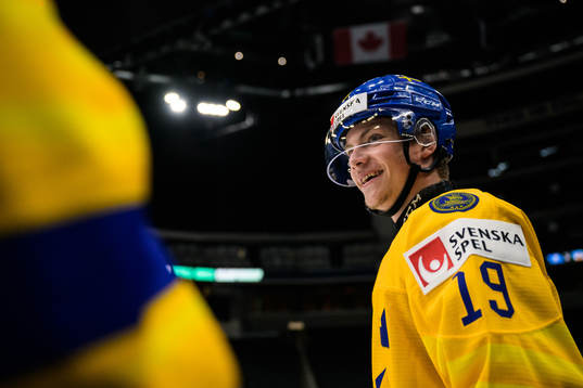 Victor Stjernborg of Sweden at warm-up