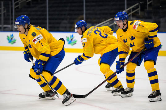 Simon Edvinsson, Daniel Torgersson and Helge Grans of Sweden