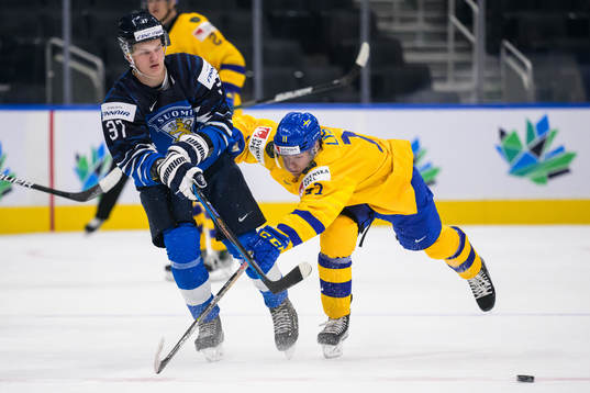 Joakim Kemell of Finland and Fabian Lysell of Sweden